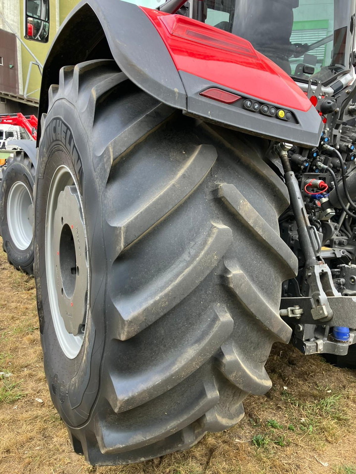 Massey Ferguson 8S.305 Dyna-VT EXCLUSIVE - Traktors: foto 2 Massey Ferguson 8S.305 Dyna-VT EXCLUSIVE - Traktors: foto 2
