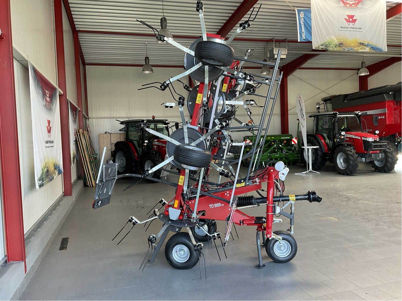 Massey Ferguson TD 868 DN Heuwender - Vālotājs/ Ārdītājs: foto 2 Massey Ferguson TD 868 DN Heuwender - Vālotājs/ Ārdītājs: foto 2