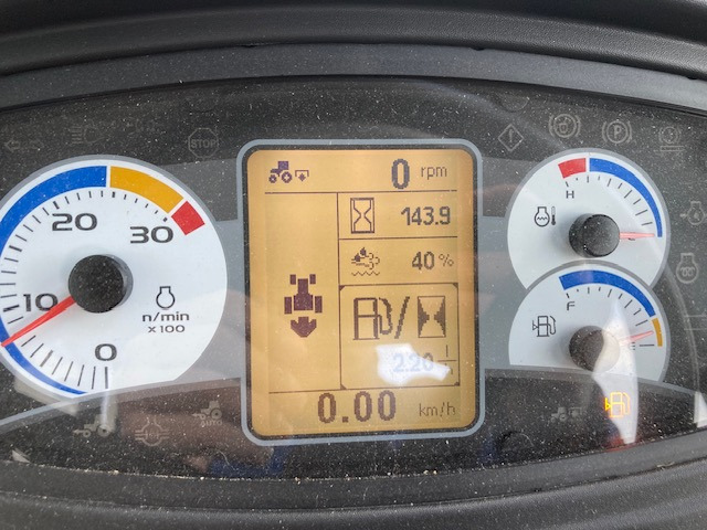 New Holland T5.100 - Traktors: foto 2 New Holland T5.100 - Traktors: foto 2