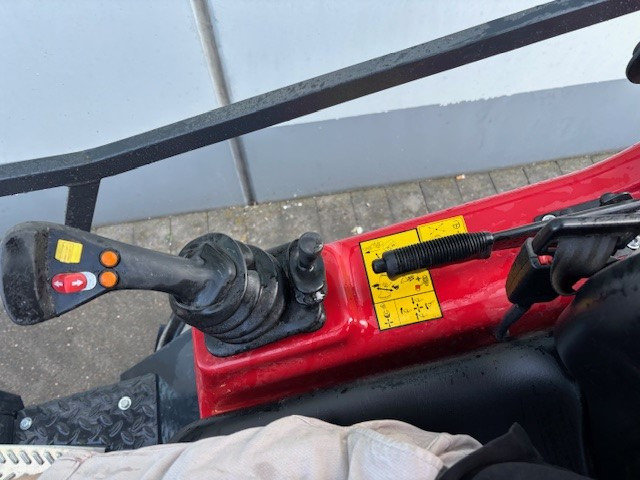 Schäffer Hoflader 2630 - Riteņu iekrāvējs: foto 4 Schäffer Hoflader 2630 - Riteņu iekrāvējs: foto 4