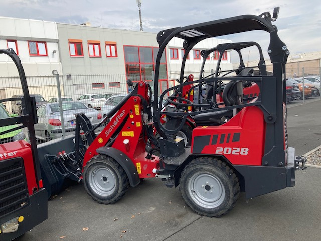 Schäffer Hoflader Typ 2028-2 - Riteņu iekrāvējs: foto 1 Schäffer Hoflader Typ 2028-2 - Riteņu iekrāvējs: foto 1