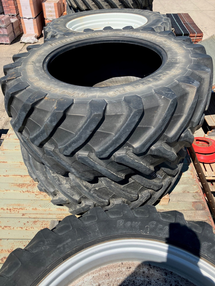 Trelleborg 650/65R38 TM1000 - Riepas un diski: foto 1 Trelleborg 650/65R38 TM1000 - Riepas un diski: foto 1