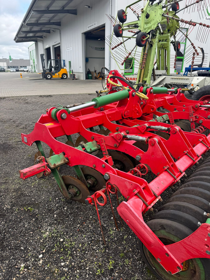 Unia ARES T XL - Ecēša: foto 4 Unia ARES T XL - Ecēša: foto 4