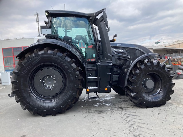 Traktors Valtra Q 265: foto 14