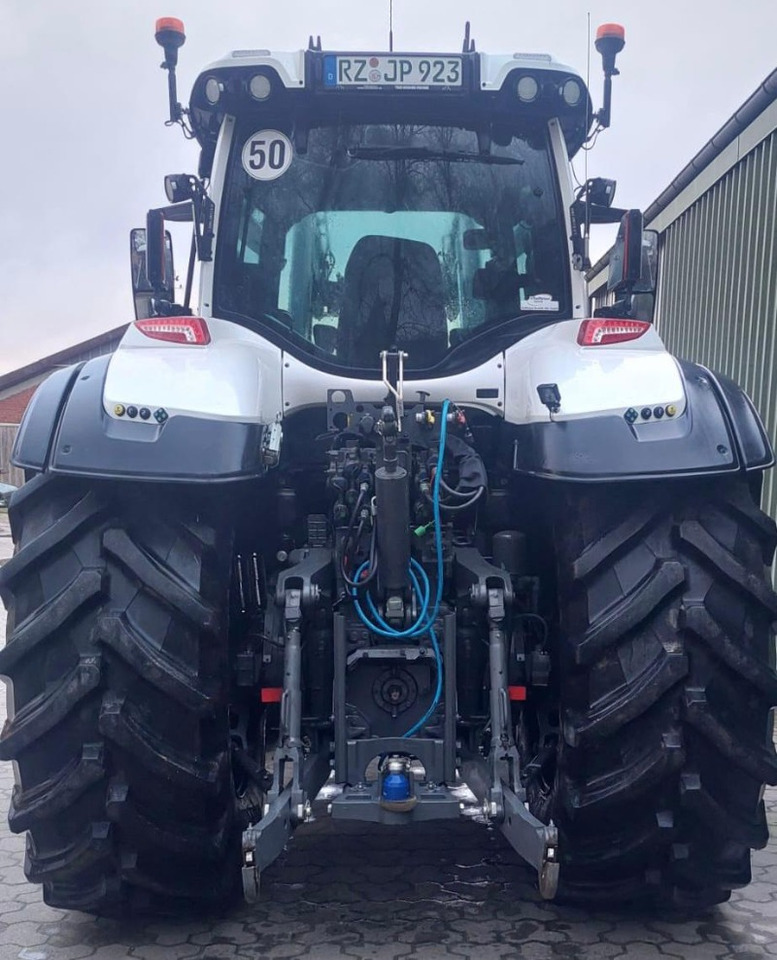 Valtra Q 305 - Traktors: foto 2 Valtra Q 305 - Traktors: foto 2