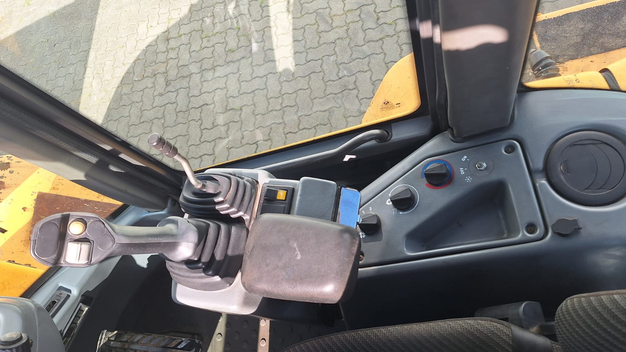 Volvo Radlader L 40 B TP - Iekrāvējs: foto 5 Volvo Radlader L 40 B TP - Iekrāvējs: foto 5