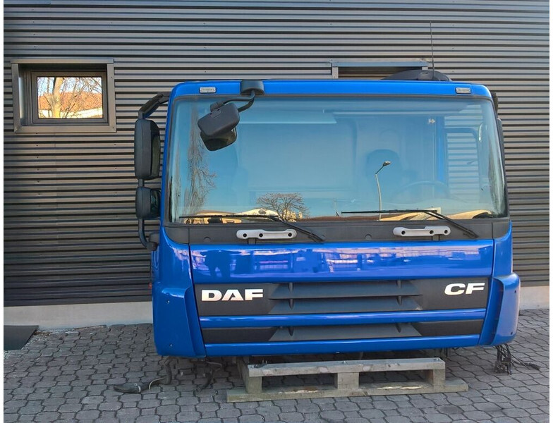 DAF CF65 CF75 CF85 Euro 5 - Kabīne un interjers - Kravas automašīna: foto 2 DAF CF65 CF75 CF85 Euro 5 - Kabīne un interjers - Kravas automašīna: foto 2