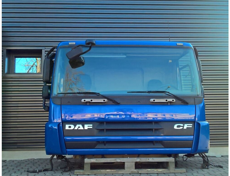 DAF CF65 CF75 CF85 Euro 5 - Kabīne un interjers - Kravas automašīna: foto 3 DAF CF65 CF75 CF85 Euro 5 - Kabīne un interjers - Kravas automašīna: foto 3