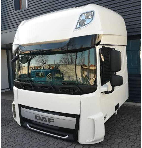 DAF XF 106 Euro 6 - Kabīne un interjers - Kravas automašīna: foto 1 DAF XF 106 Euro 6 - Kabīne un interjers - Kravas automašīna: foto 1
