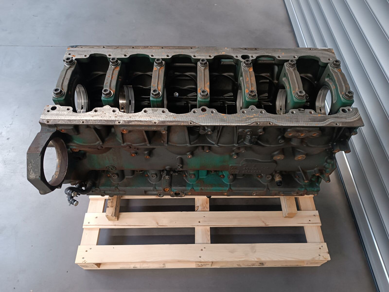 DAF XF105 - Cilindru bloks - Kravas automašīna: foto 4 DAF XF105 - Cilindru bloks - Kravas automašīna: foto 4