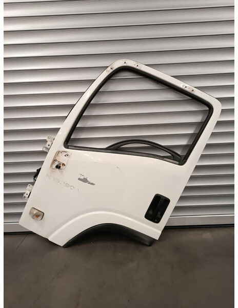 Isuzu LH - DRIVER - SX - LATO GUIDA - Durvis un rezerves daļas - Kravas automašīna: foto 1 Isuzu LH - DRIVER - SX - LATO GUIDA - Durvis un rezerves daļas - Kravas automašīna: foto 1