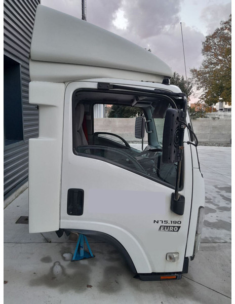 Isuzu N75 - Euro 6 - Kabīne un interjers - Kravas automašīna: foto 5 Isuzu N75 - Euro 6 - Kabīne un interjers - Kravas automašīna: foto 5