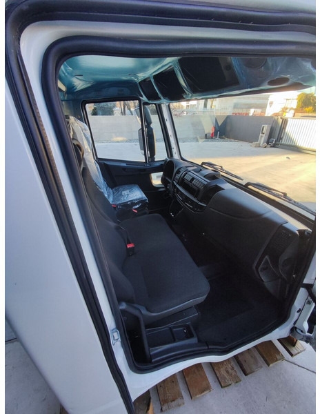 Iveco Eurocargo E6 - Kabīne un interjers - Kravas automašīna: foto 4 Iveco Eurocargo E6 - Kabīne un interjers - Kravas automašīna: foto 4