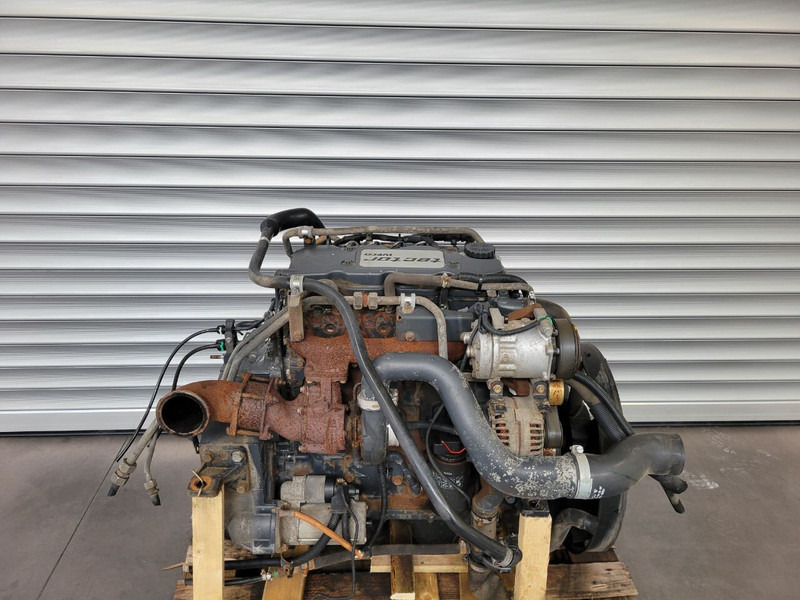 Iveco F4AE3481 EUROCARGO EURO 5 TECTOR 4 - Dzinējs - Kravas automašīna: foto 2 Iveco F4AE3481 EUROCARGO EURO 5 TECTOR 4 - Dzinējs - Kravas automašīna: foto 2