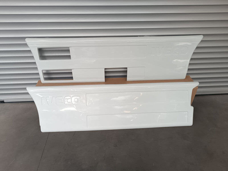 Iveco Fairings - Sideskirts - Buferis - Kravas automašīna: foto 1 Iveco Fairings - Sideskirts - Buferis - Kravas automašīna: foto 1