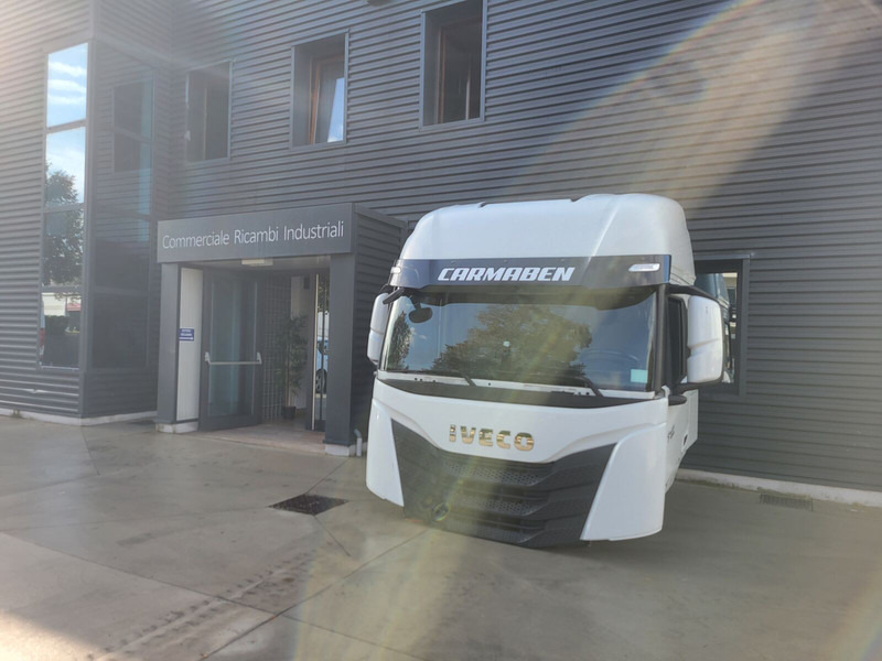 Iveco S-WAY - Kabīne un interjers - Kravas automašīna: foto 3 Iveco S-WAY - Kabīne un interjers - Kravas automašīna: foto 3