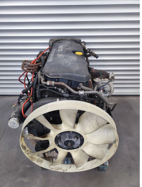 Iveco STRALIS EURO 5 CURSOR 10 420 - 450 - 460 F3AE3681 EURO 5 - Dzinējs - Kravas automašīna: foto 2 Iveco STRALIS EURO 5 CURSOR 10 420 - 450 - 460 F3AE3681 EURO 5 - Dzinējs - Kravas automašīna: foto 2