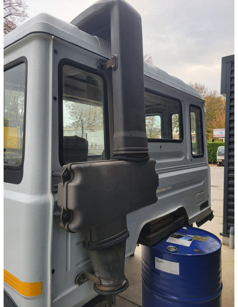 Iveco TURBOTECH - Kabīne un interjers - Kravas automašīna: foto 3 Iveco TURBOTECH - Kabīne un interjers - Kravas automašīna: foto 3