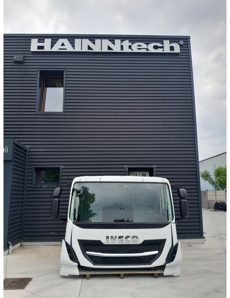 Iveco Trakker E6 - Kabīne un interjers - Kravas automašīna: foto 4 Iveco Trakker E6 - Kabīne un interjers - Kravas automašīna: foto 4