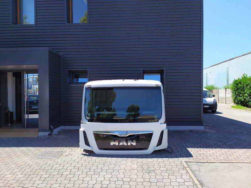 MAN TGS EURO 6 - Kabīne un interjers - Kravas automašīna: foto 4 MAN TGS EURO 6 - Kabīne un interjers - Kravas automašīna: foto 4