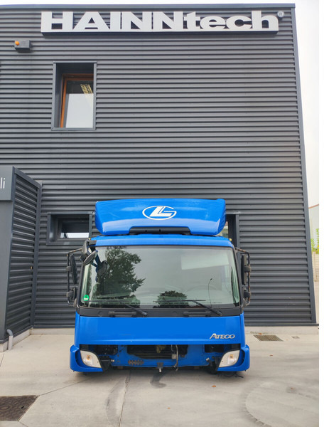 Mercedes-Benz ATEGO EURO 4 EURO 5 - Kabīne un interjers - Kravas automašīna: foto 3 Mercedes-Benz ATEGO EURO 4 EURO 5 - Kabīne un interjers - Kravas automašīna: foto 3