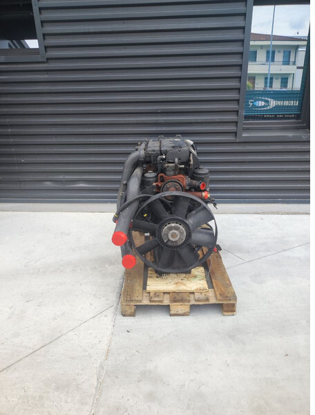 Mercedes-Benz ATEGO OM906LA-V - Dzinējs - Kravas automašīna: foto 2 Mercedes-Benz ATEGO OM906LA-V - Dzinējs - Kravas automašīna: foto 2