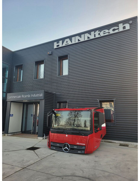 Mercedes-Benz Actros - Kabīne un interjers - Kravas automašīna: foto 2 Mercedes-Benz Actros - Kabīne un interjers - Kravas automašīna: foto 2