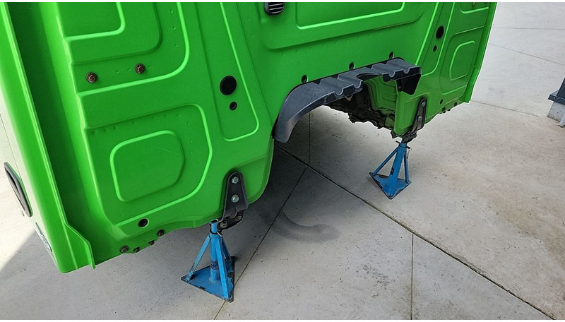 Mercedes-Benz S Actros - Arocs - Antos Classic Space - Kabīne un interjers - Kravas automašīna: foto 4 Mercedes-Benz S Actros - Arocs - Antos Classic Space - Kabīne un interjers - Kravas automašīna: foto 4