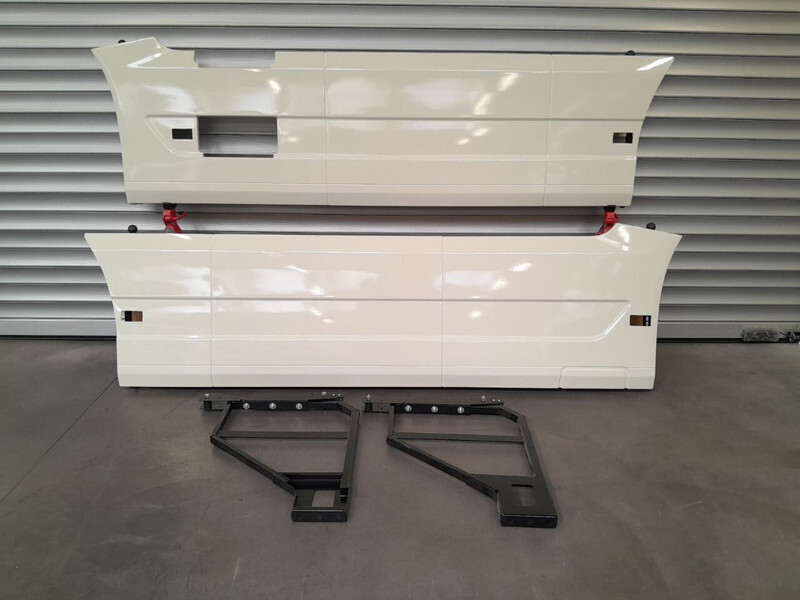 Volvo FH - Aerodinamika/ Spoileris - Kravas automašīna: foto 1 Volvo FH - Aerodinamika/ Spoileris - Kravas automašīna: foto 1