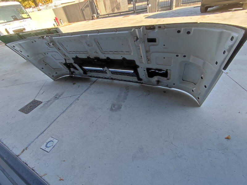 Volvo FH13 FH16 - Buferis - Kravas automašīna: foto 5 Volvo FH13 FH16 - Buferis - Kravas automašīna: foto 5