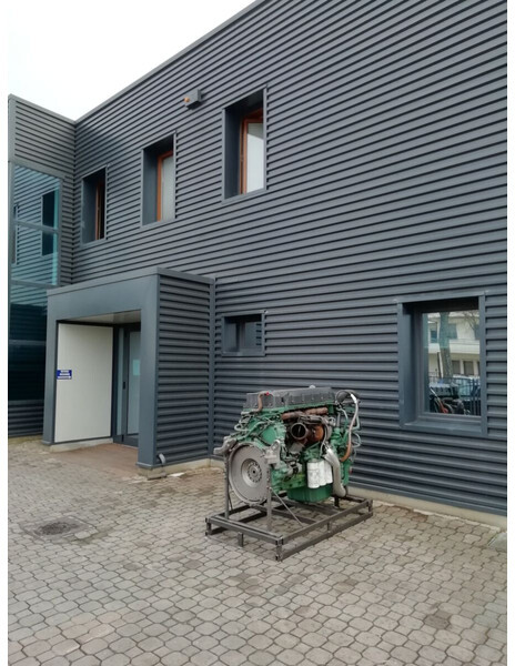 Volvo FH16 D16G 540 600 700HP EURO 5 - Dzinējs - Kravas automašīna: foto 1 Volvo FH16 D16G 540 600 700HP EURO 5 - Dzinējs - Kravas automašīna: foto 1