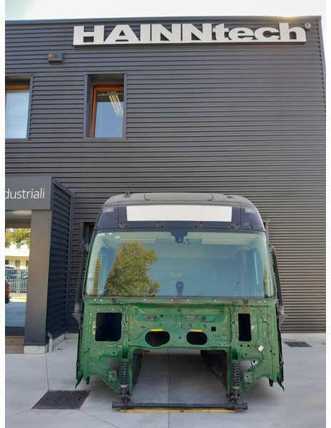 Volvo FH4 - Kabīne un interjers - Kravas automašīna: foto 1 Volvo FH4 - Kabīne un interjers - Kravas automašīna: foto 1