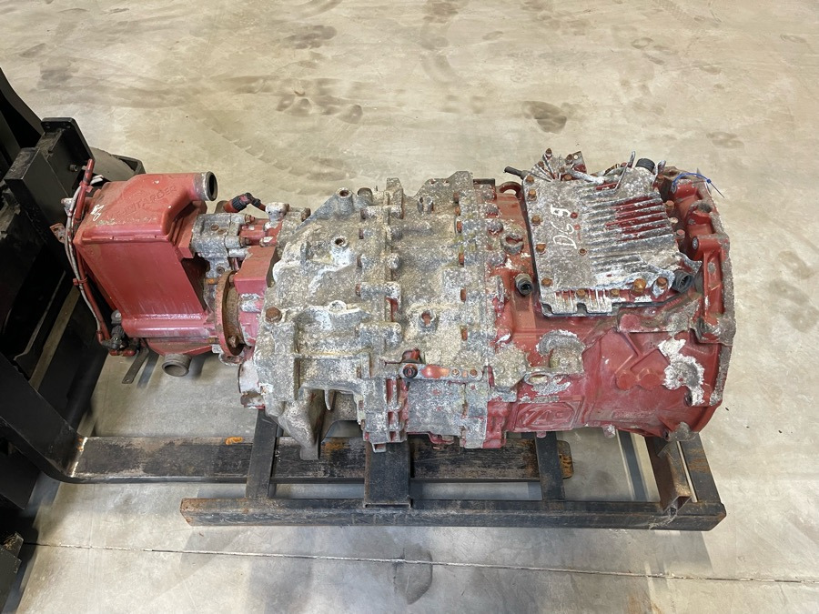 IVECO 12AS2301 DD RETRADER - Pārnesumkārba - Kravas automašīna: foto 1 IVECO 12AS2301 DD RETRADER - Pārnesumkārba - Kravas automašīna: foto 1