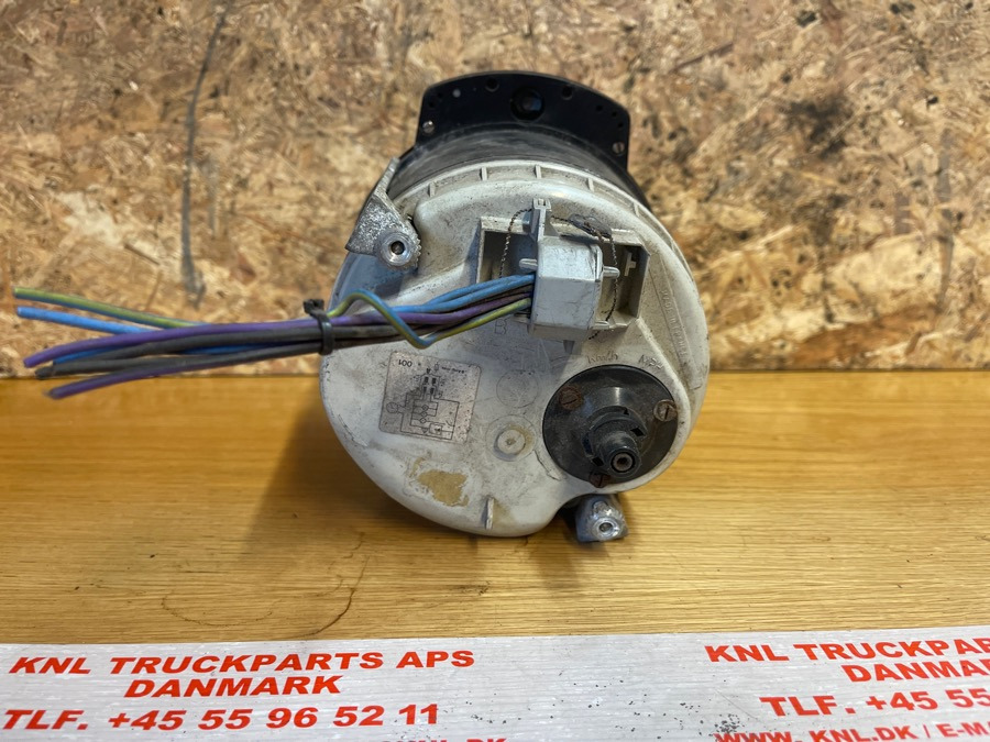 IVECO FARTSKRIVER TYPE 1311-34 - Kabīne un interjers - Kravas automašīna: foto 3 IVECO FARTSKRIVER TYPE 1311-34 - Kabīne un interjers - Kravas automašīna: foto 3