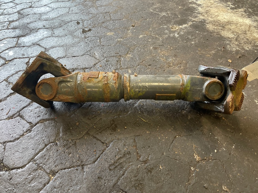 IVECO PROPSHAFT 41201728 - Kardānvārpsta - Kravas automašīna: foto 1 IVECO PROPSHAFT 41201728 - Kardānvārpsta - Kravas automašīna: foto 1