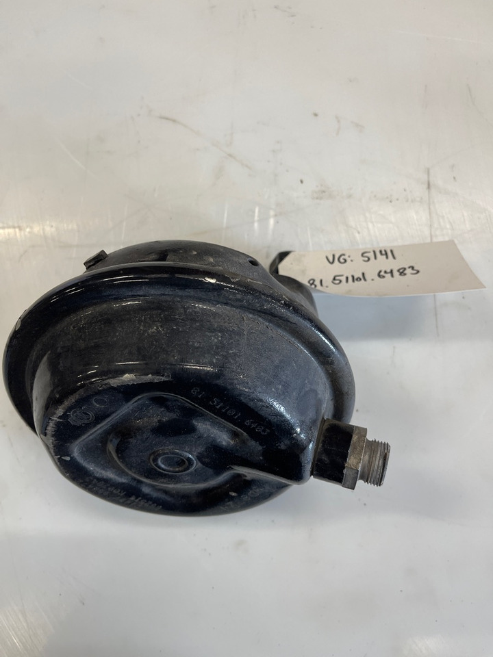 MAN BRAKE CYLINDER 81.51101-6483 - Bremžu cilindrs - Kravas automašīna: foto 1 MAN BRAKE CYLINDER 81.51101-6483 - Bremžu cilindrs - Kravas automašīna: foto 1