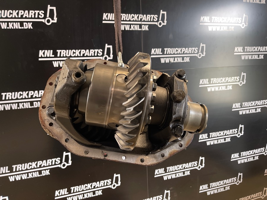 MAN HPD-1382 - 1.333 / 4.00 - Diferenciālis - Kravas automašīna: foto 2 MAN HPD-1382 - 1.333 / 4.00 - Diferenciālis - Kravas automašīna: foto 2