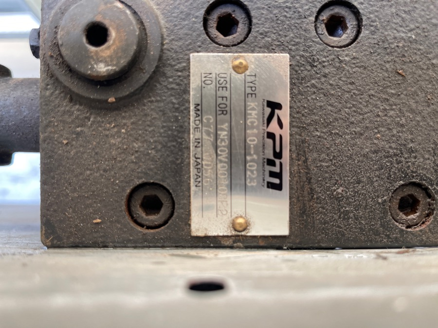 NEW HOLLAND VALVE KPM VENTIL TYPE :KMC10-1023 - Bremžu vārsts - Kravas automašīna: foto 1 NEW HOLLAND VALVE KPM VENTIL TYPE :KMC10-1023 - Bremžu vārsts - Kravas automašīna: foto 1