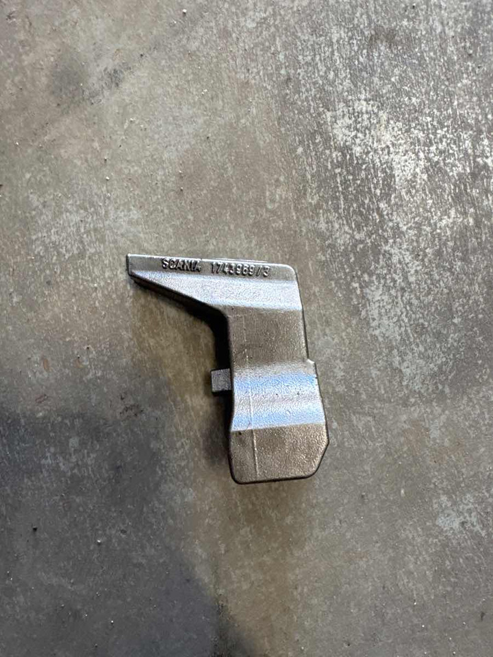 SCANIA BRACKET 1743969 - Rāmis/ Šasija - Kravas automašīna: foto 1 SCANIA BRACKET 1743969 - Rāmis/ Šasija - Kravas automašīna: foto 1