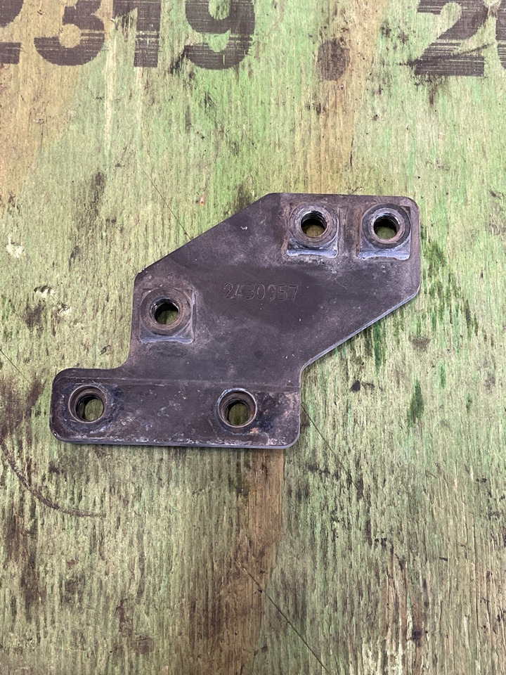 SCANIA BRACKET 2430057 - Rāmis/ Šasija - Kravas automašīna: foto 1 SCANIA BRACKET 2430057 - Rāmis/ Šasija - Kravas automašīna: foto 1
