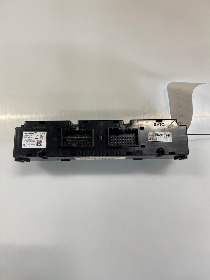 SCANIA CONTROL PANEL, CLIMATE CONTROL ECU 2090479 - Mērinstrumentu panelis - Kravas automašīna: foto 1 SCANIA CONTROL PANEL, CLIMATE CONTROL ECU 2090479 - Mērinstrumentu panelis - Kravas automašīna: foto 1