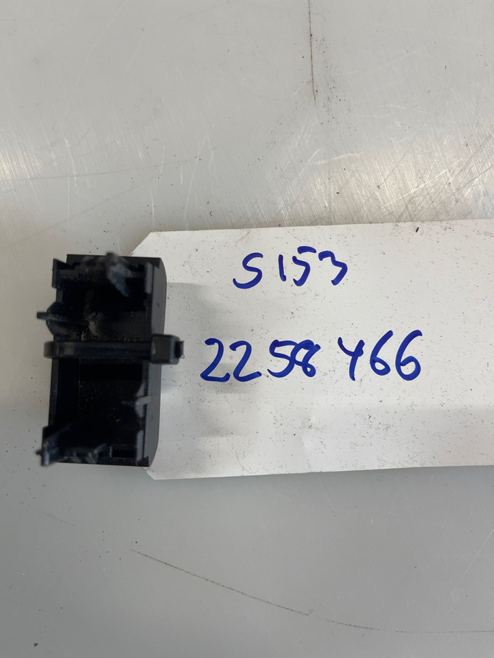 SCANIA DASBOARD COVER 2258466 - Mērinstrumentu panelis - Kravas automašīna: foto 1 SCANIA DASBOARD COVER 2258466 - Mērinstrumentu panelis - Kravas automašīna: foto 1