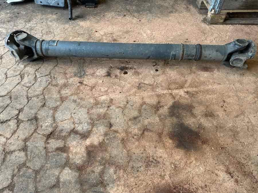 SCANIA PROPSHAFT P604 2079696 - Kardānvārpsta - Kravas automašīna: foto 1 SCANIA PROPSHAFT P604 2079696 - Kardānvārpsta - Kravas automašīna: foto 1