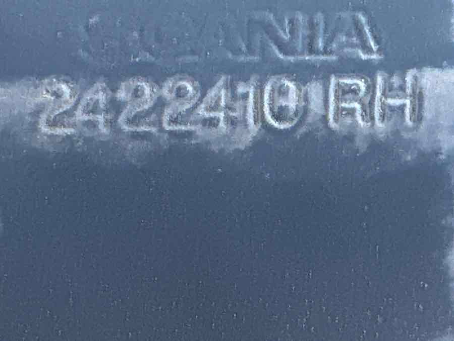 SCANIA STEP PLATE RH 2422410 2422412 2533168 - Kabīne un interjers - Kravas automašīna: foto 2 SCANIA STEP PLATE RH 2422410 2422412 2533168 - Kabīne un interjers - Kravas automašīna: foto 2