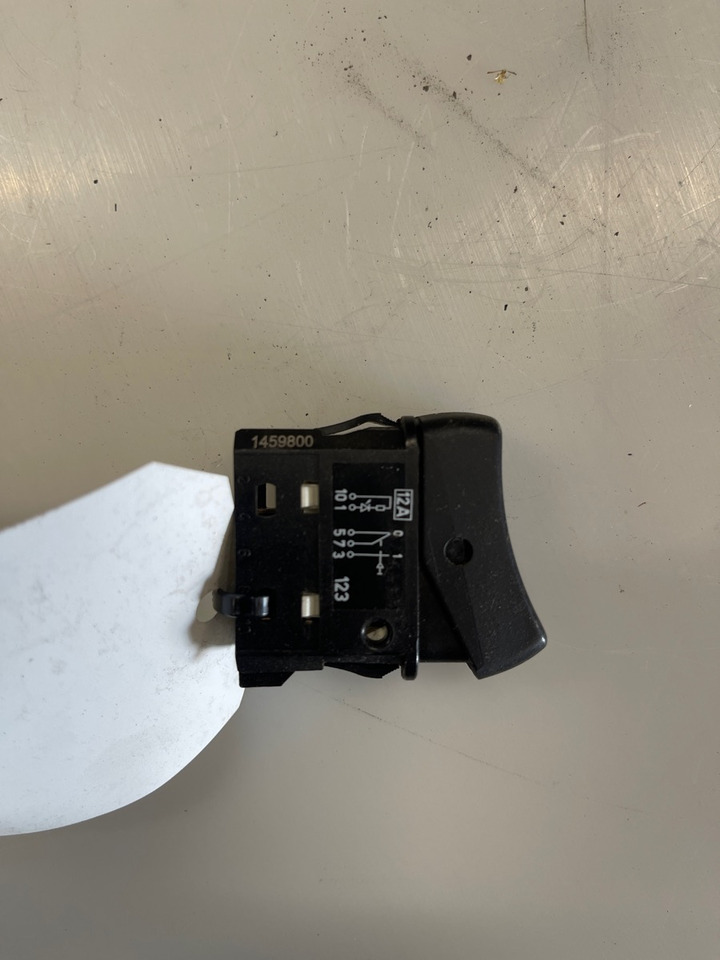 SCANIA SWITCH 1459800 - Mērinstrumentu panelis - Kravas automašīna: foto 1 SCANIA SWITCH 1459800 - Mērinstrumentu panelis - Kravas automašīna: foto 1
