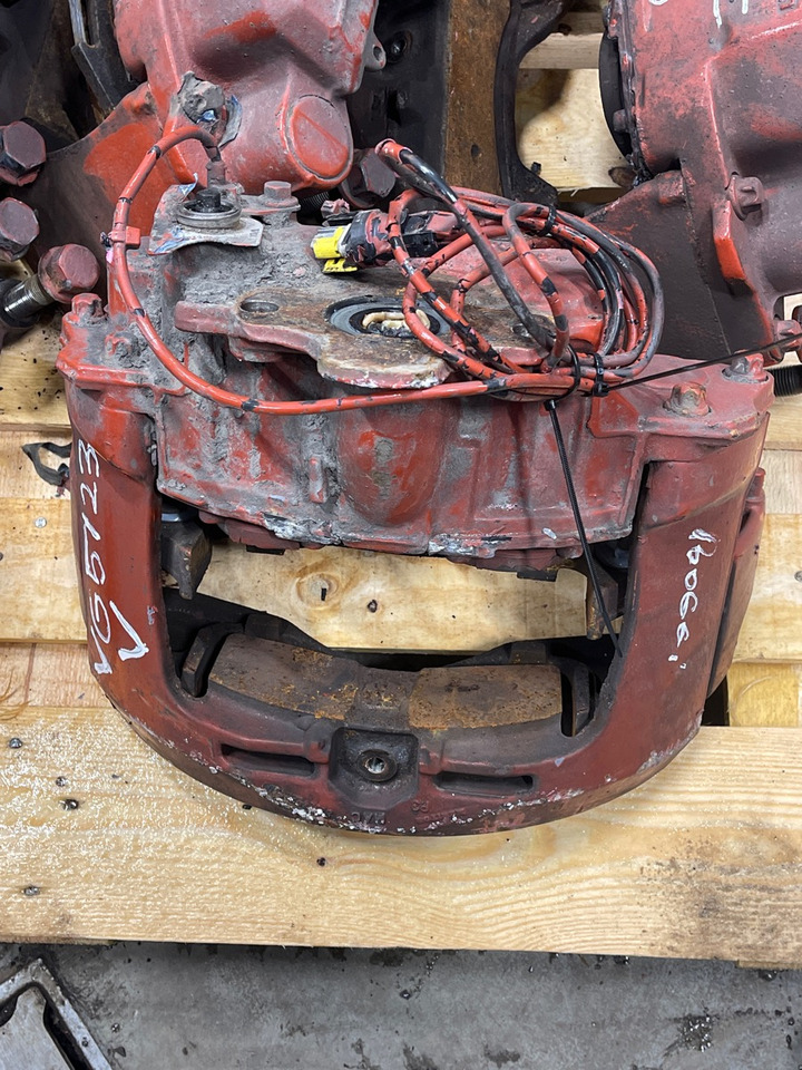 VOLVO CALIBER 21487613 - Bremžu suports - Kravas automašīna: foto 1 VOLVO CALIBER 21487613 - Bremžu suports - Kravas automašīna: foto 1