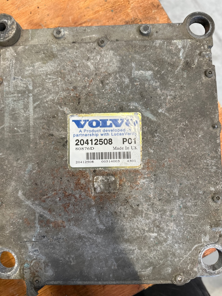 VOLVO ECU 20412508 P01 - Elektroniskais vadības bloks (ECU) - Kravas automašīna: foto 2 VOLVO ECU 20412508 P01 - Elektroniskais vadības bloks (ECU) - Kravas automašīna: foto 2
