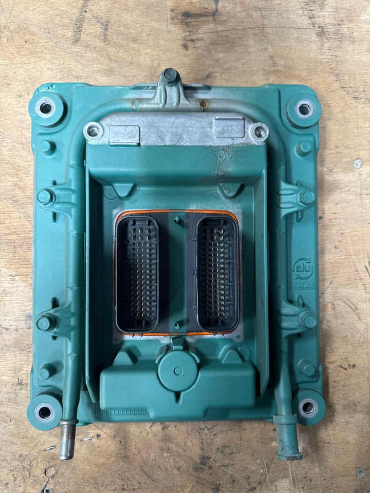 VOLVO ECU 21900541 P02 - Elektrosistēma - Kravas automašīna: foto 2 VOLVO ECU 21900541 P02 - Elektrosistēma - Kravas automašīna: foto 2