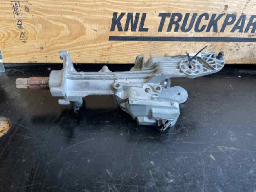 VOLVO STEERING HOUSE 84415462 - Stūres iekārta - Kravas automašīna: foto 2 VOLVO STEERING HOUSE 84415462 - Stūres iekārta - Kravas automašīna: foto 2
