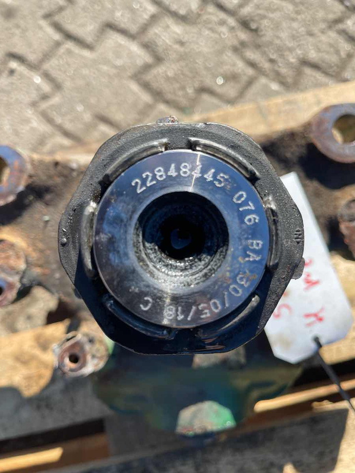 VOLVO STEERING KNUCKLE 22848445 - Grozāmass - Kravas automašīna: foto 2 VOLVO STEERING KNUCKLE 22848445 - Grozāmass - Kravas automašīna: foto 2